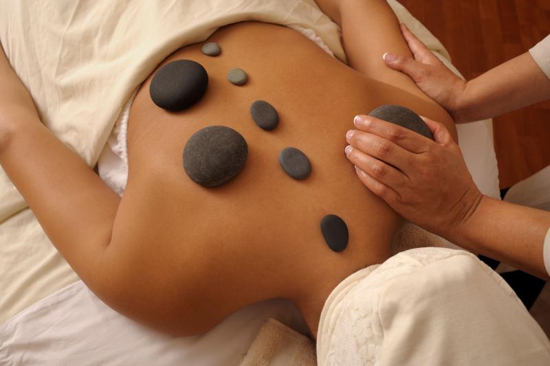 Hot stones massage